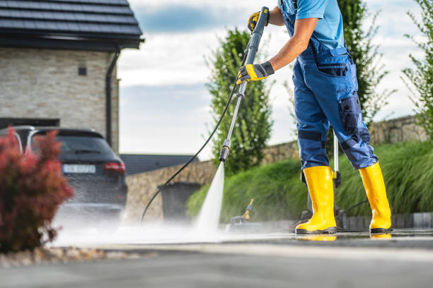 Best Parking Lot and Garage Cleaning  in East Foothills, CA